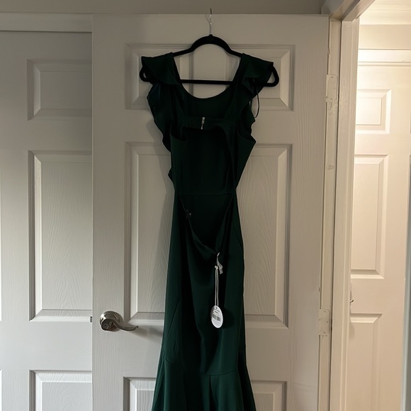 Petal & Pup AVANI DRESS - EMERALD - Picture 5 of 11